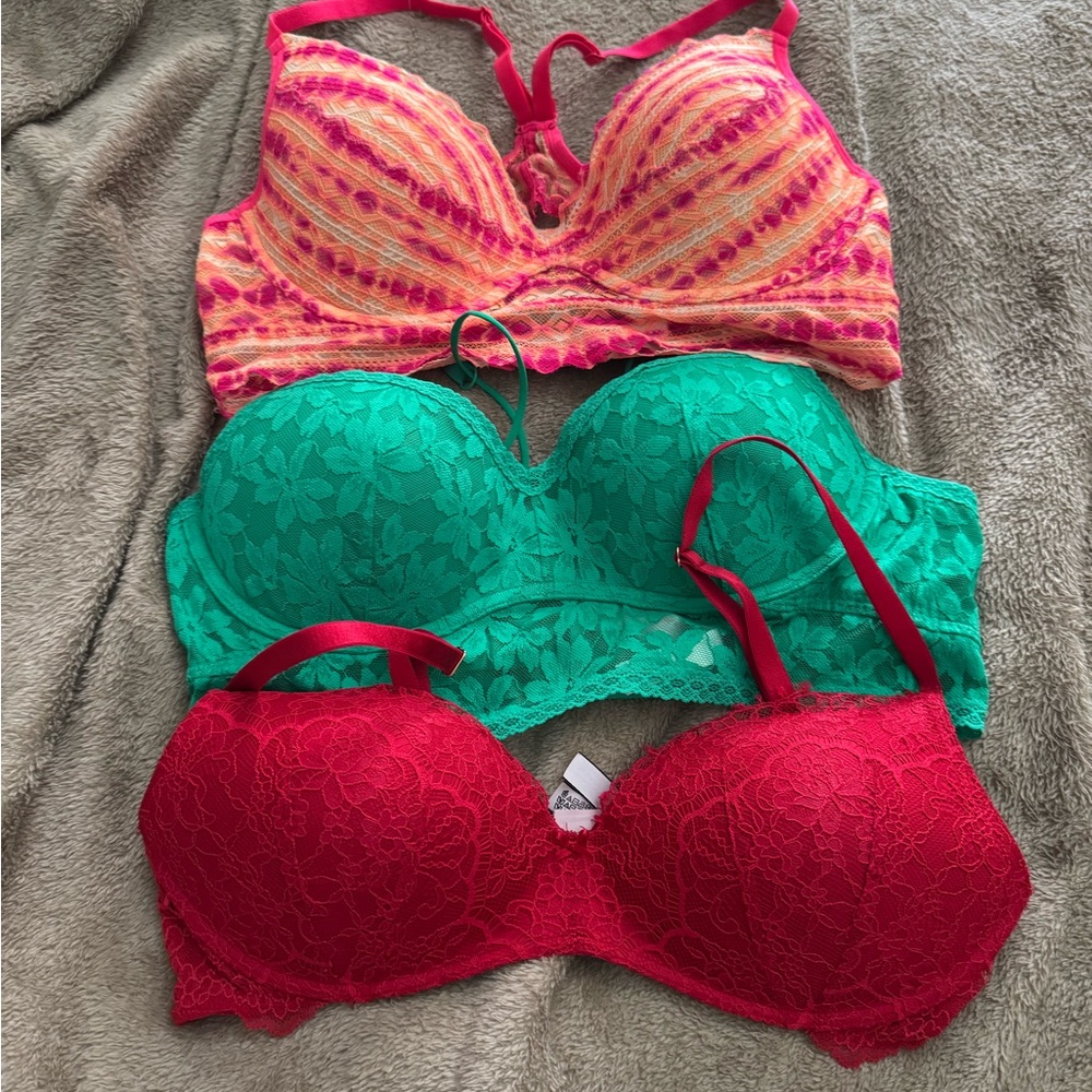 Women's Lace Bra Set - Red, Green, and Multicolor